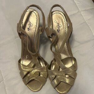 Journee Collection Metallic Gold Crisscross Slingback Heels